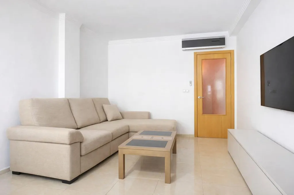 Elutuba - Spacious Flat with Terrace in Pego, Alicante
