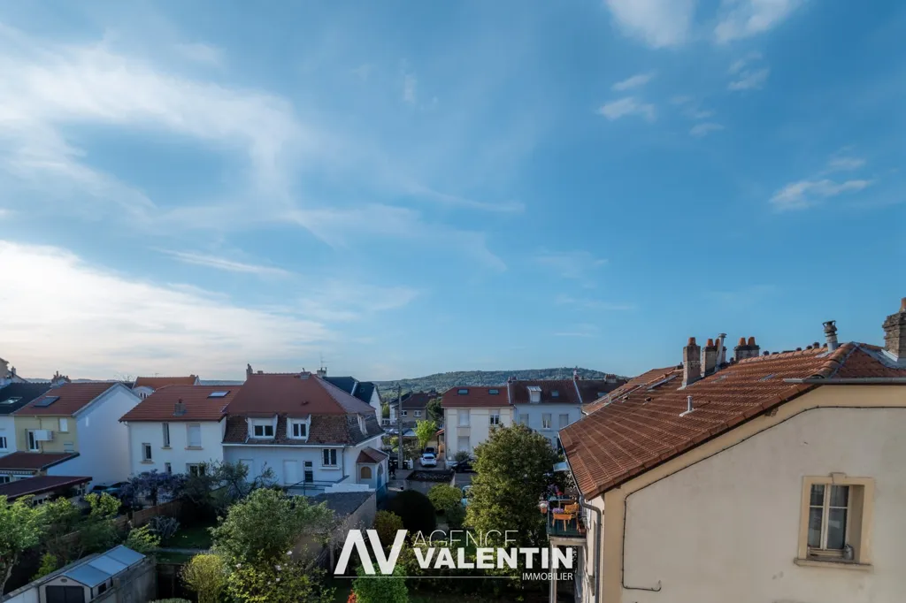 Rõdu - Renovated Apartment with Balcony in Montigny-lès-Metz