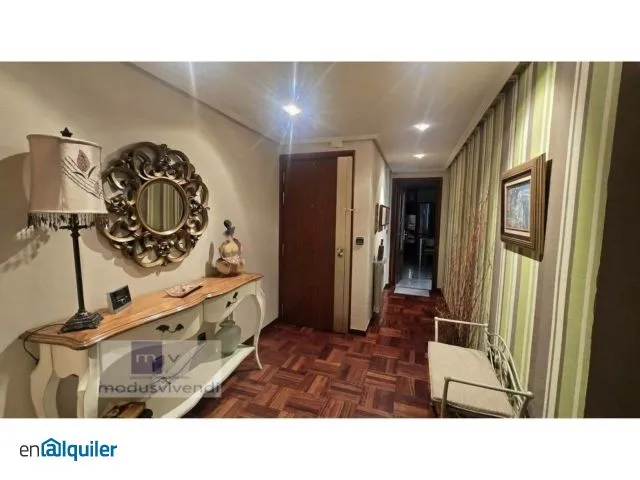 Entrée - Apartment with Elevator in San Esteban, León
