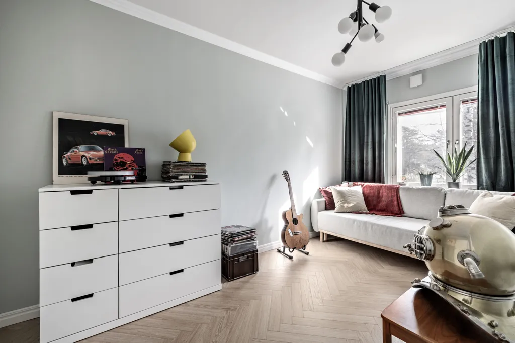 Chambres - Bright 3rd Floor Apartment with Garden Access in Östermalm
