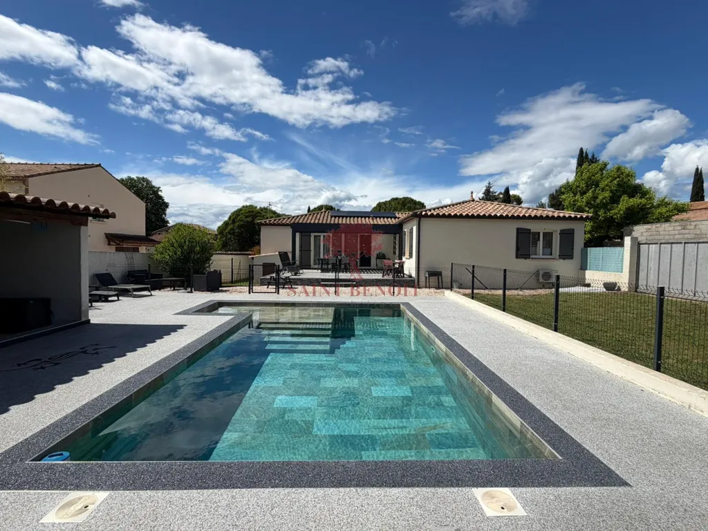 Piscine - Villa avec Piscine à Gignac