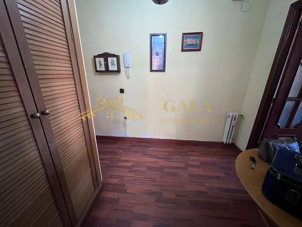 Esik - Spacious Flat with Terrace in Cáceres Centre