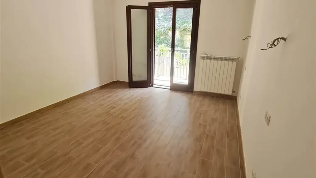 Pièces - New Semi-detached Villa with Garage in Ceprano