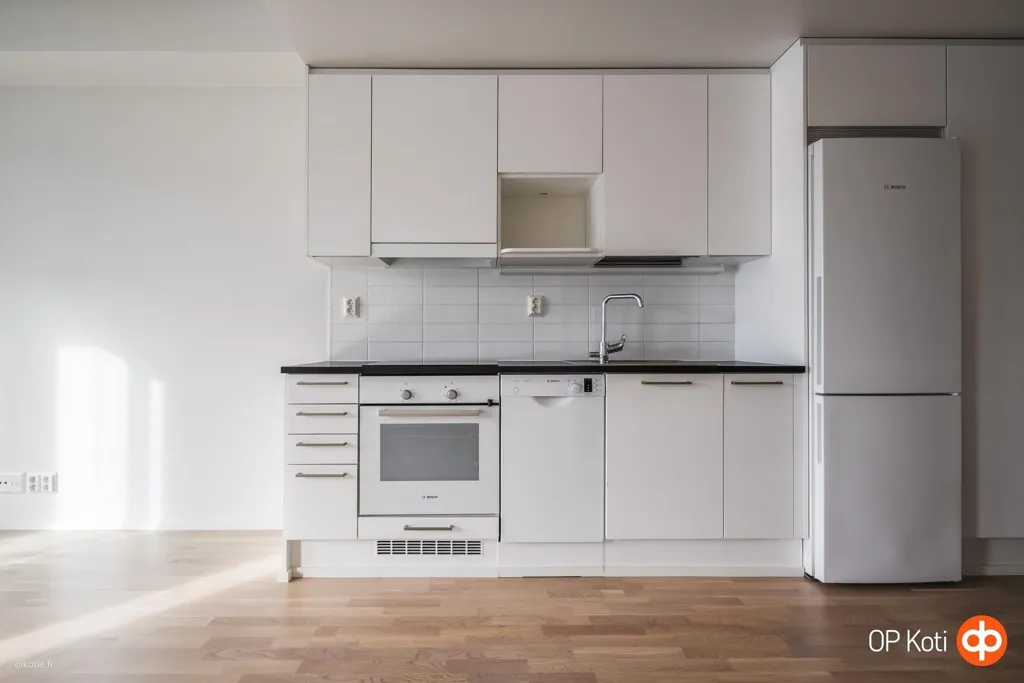 Cuisine - Studio Apartment with Glazed Balcony in Espoo