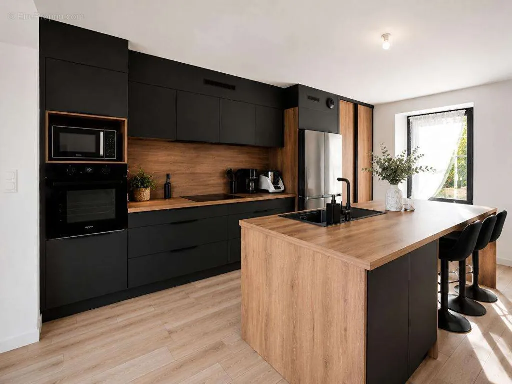 Cuisine - Maison en Pierre Rénovée à Plaintel