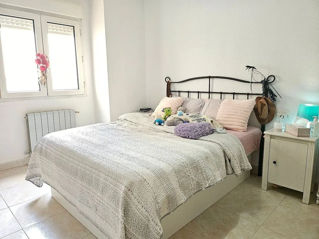 Bedrooms - Ground Floor Flat with Patio in El Espinar