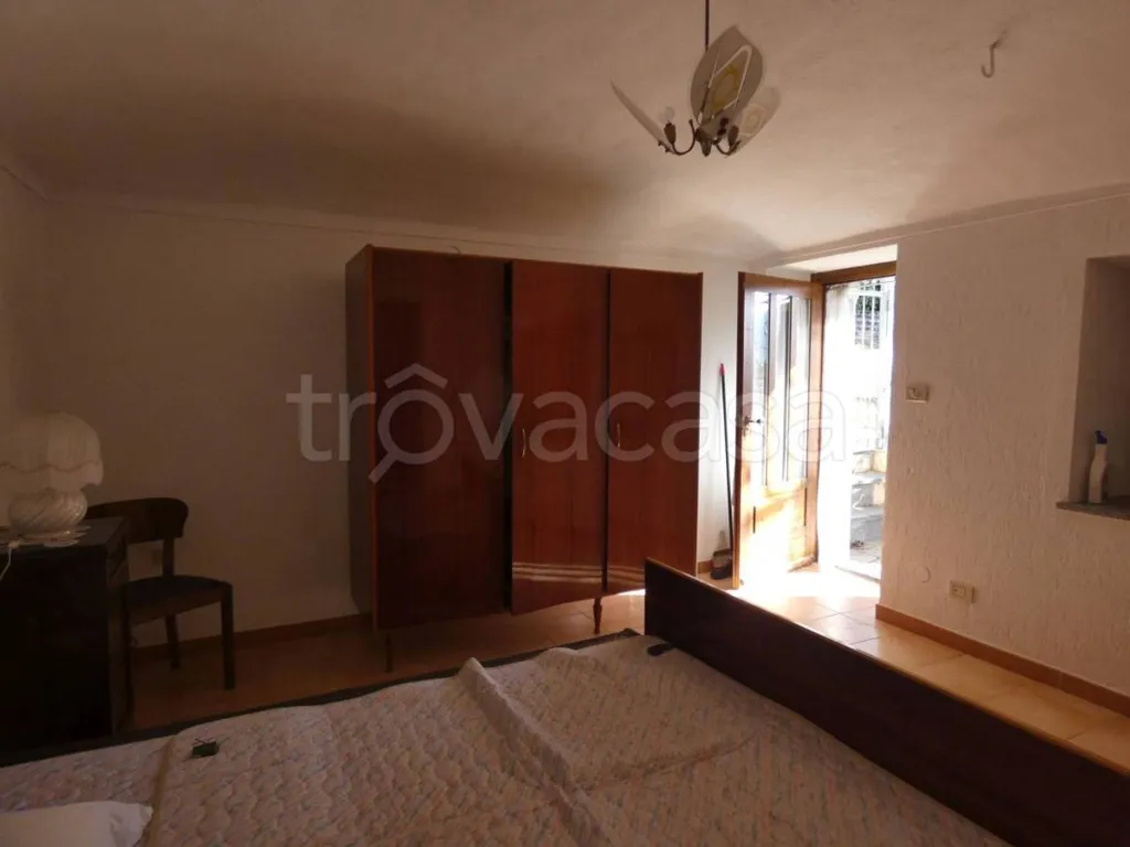 Chambres - Rustic Cottage with Balcony in Roaschia