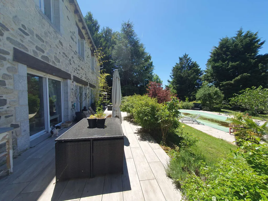8-room house in Graissac