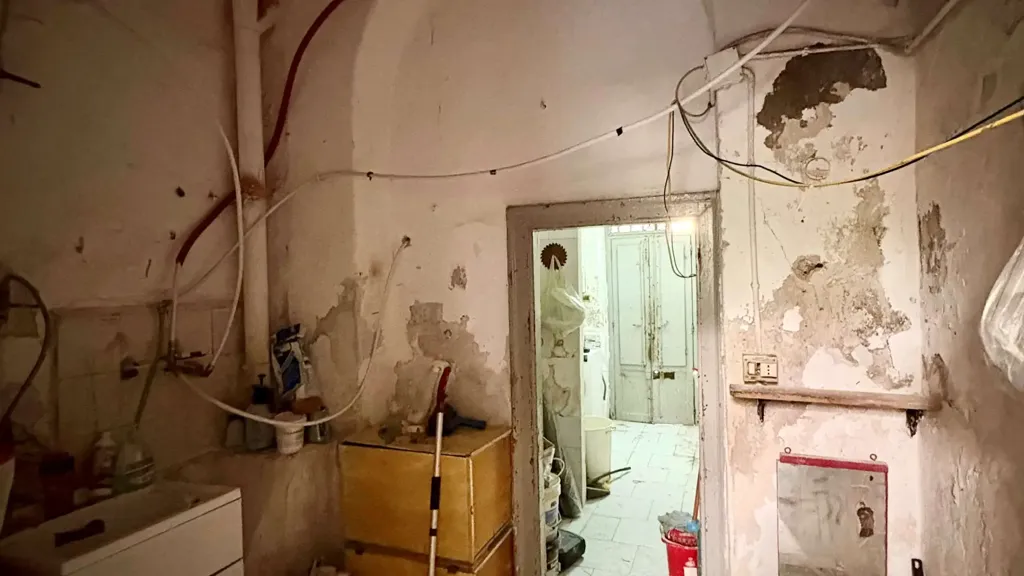 Pesuköök - Studio Flat for Renovation in Palermo