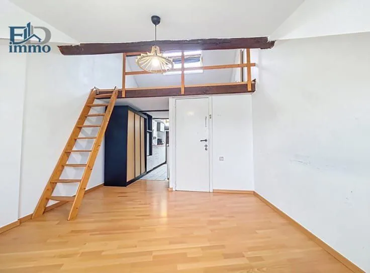 Pièces - Appartement à Namur, Proximité Centre-Ville