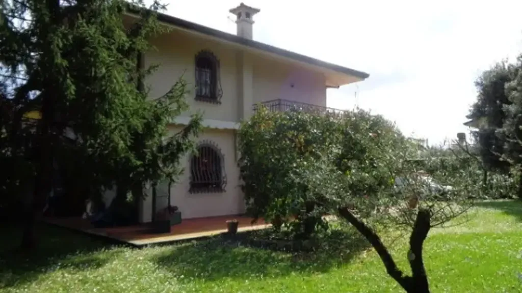 Jardin - Bifamiliar Villa with Garden in Forte Dei Marmi