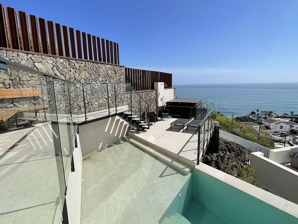 Piscine - Chalet with Pool and Terrace in El Peñoncillo