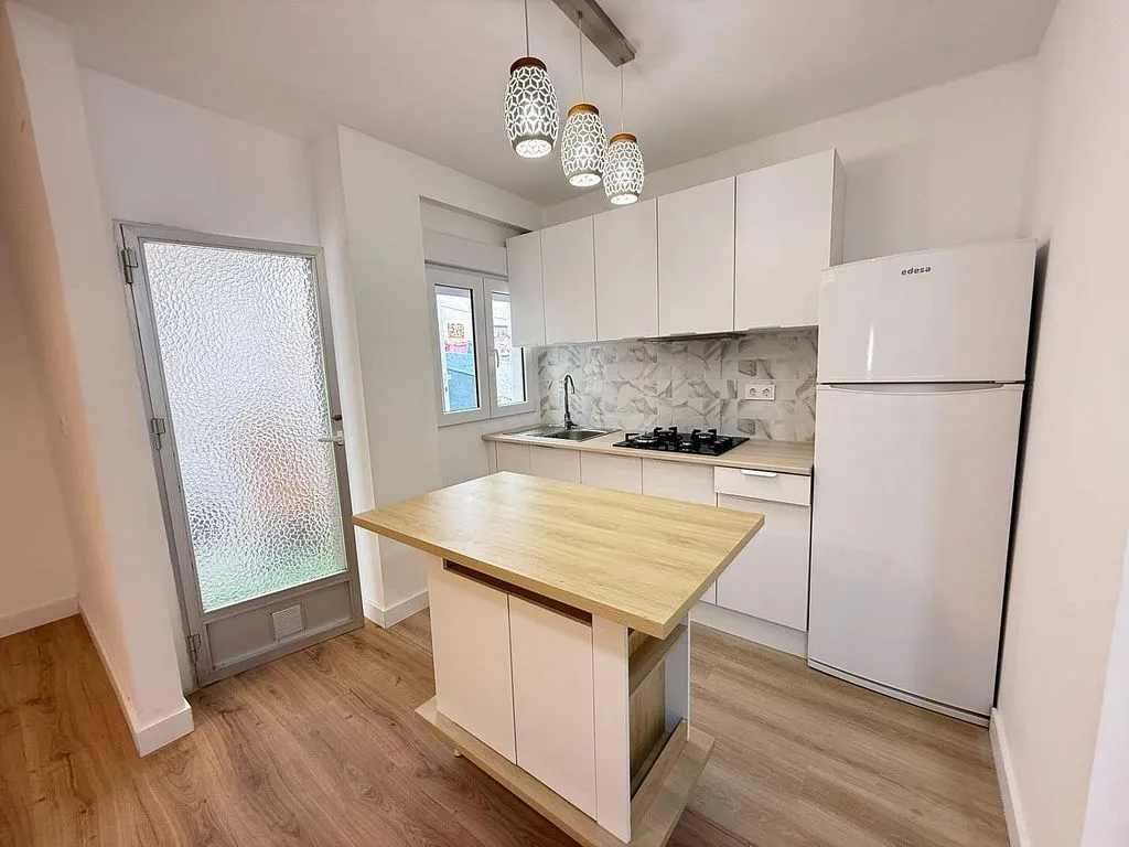 Köök - Apartment with Balcony in Torrevieja Centre