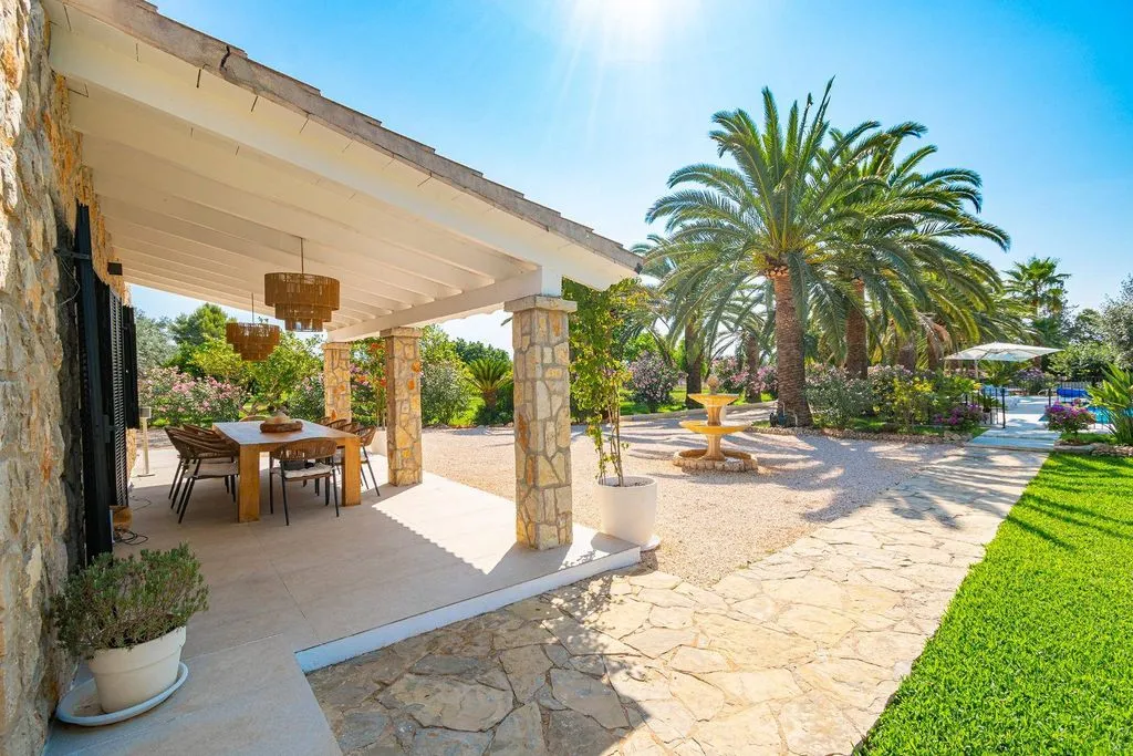 Terrass - Luxury Farmhouse with Mountain Views in Binissalem