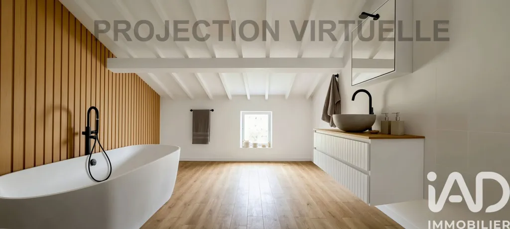Longère with Renovation Potential in Nère