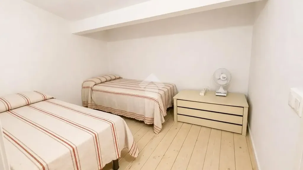 Chambres - Characterful 2-Bedroom Flat with Garden in Florence
