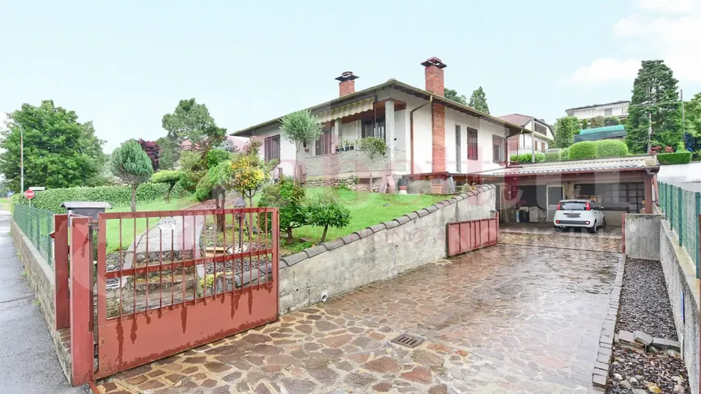 Välivaade - Villa with Garden in Cantù
