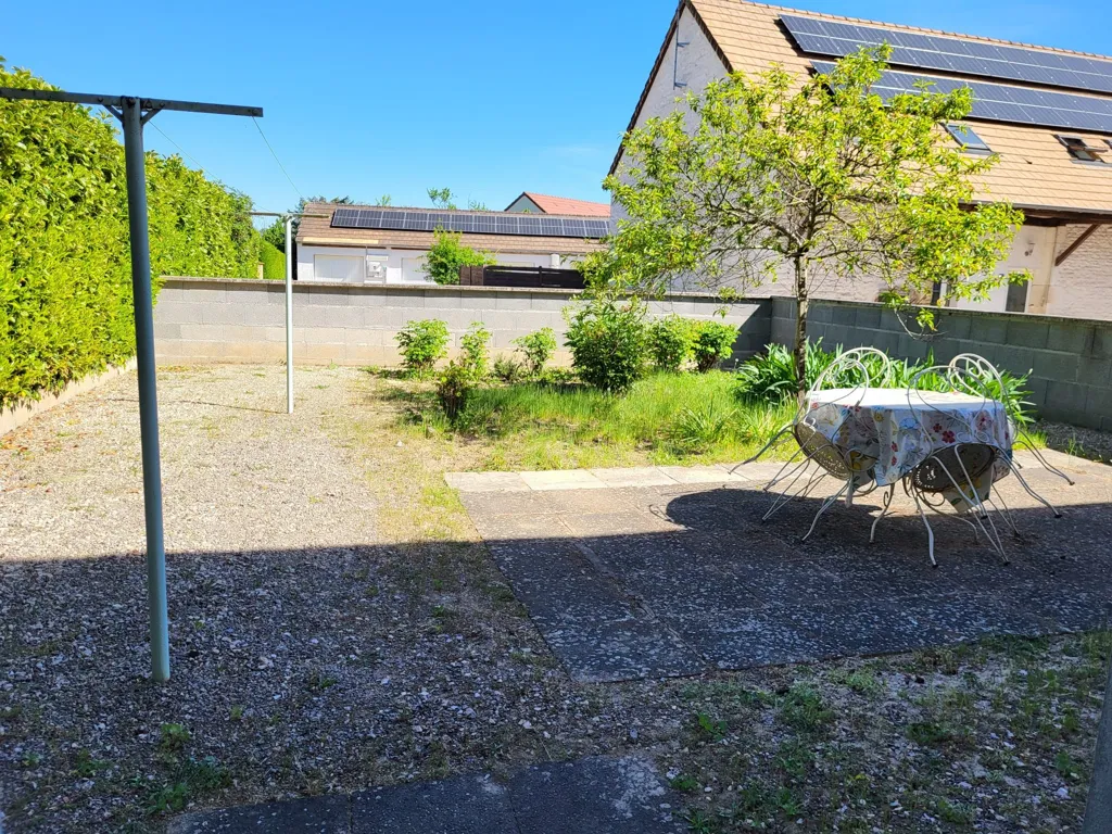 Aed - Charming House with Terrace in Champforgeuil