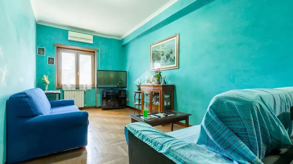 Elutuba - Trilocale with High Ceilings in Rome