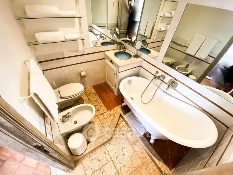 Vannitoad - Apartment with Terraced View in Olbia