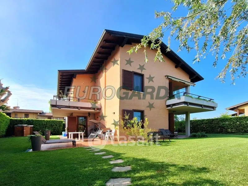 Aed - Villa with Pool in Lazise