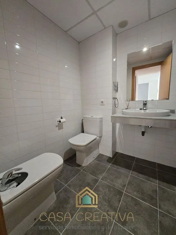 Bathrooms - Apartment with Balcony in Náquera