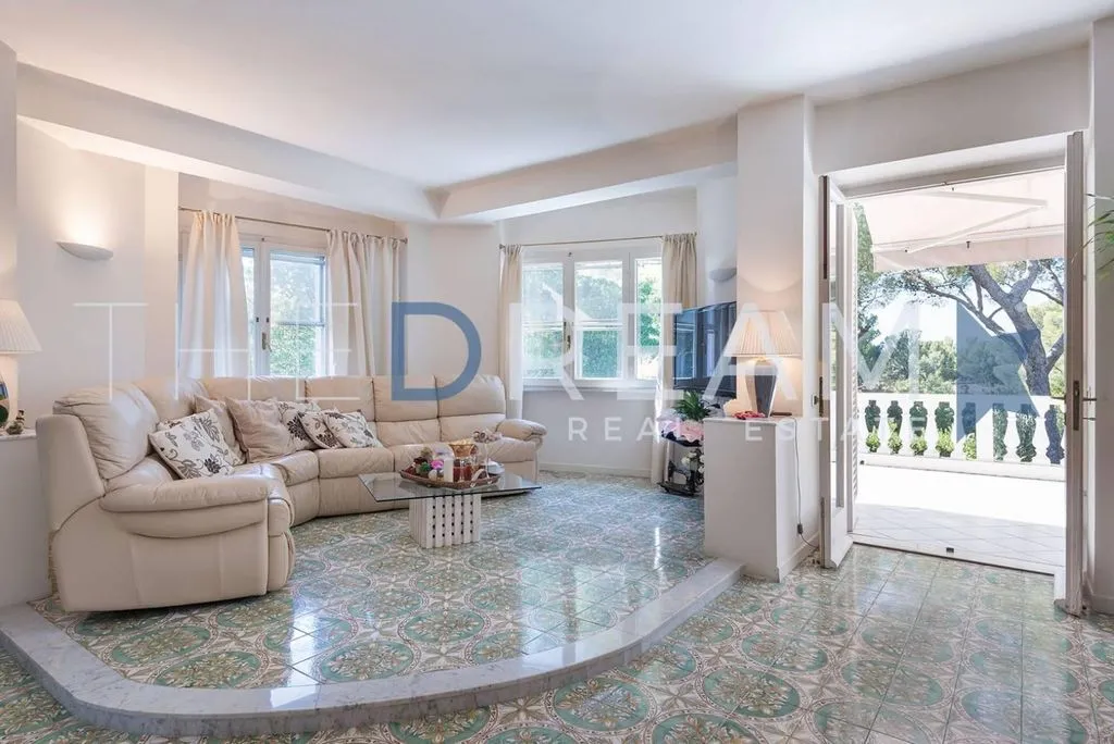 Elutuba - Luxury Villa with Sea View in Rosignano Marittimo