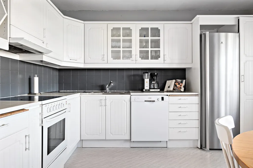 Kitchen - Villa with Garden in Knislinge
