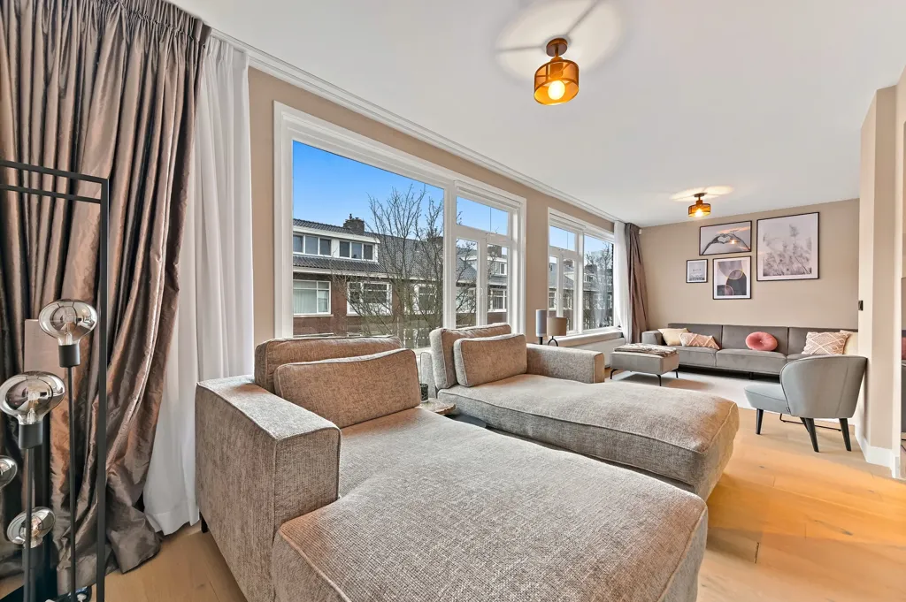 Séjour - Renovated Apartment with Balcony in Blijdorp