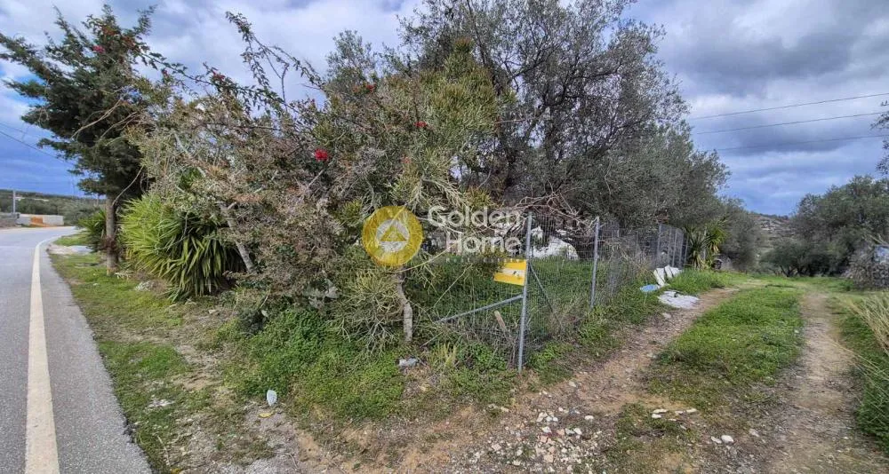 Aed - Plot with Sea Access in Gouves