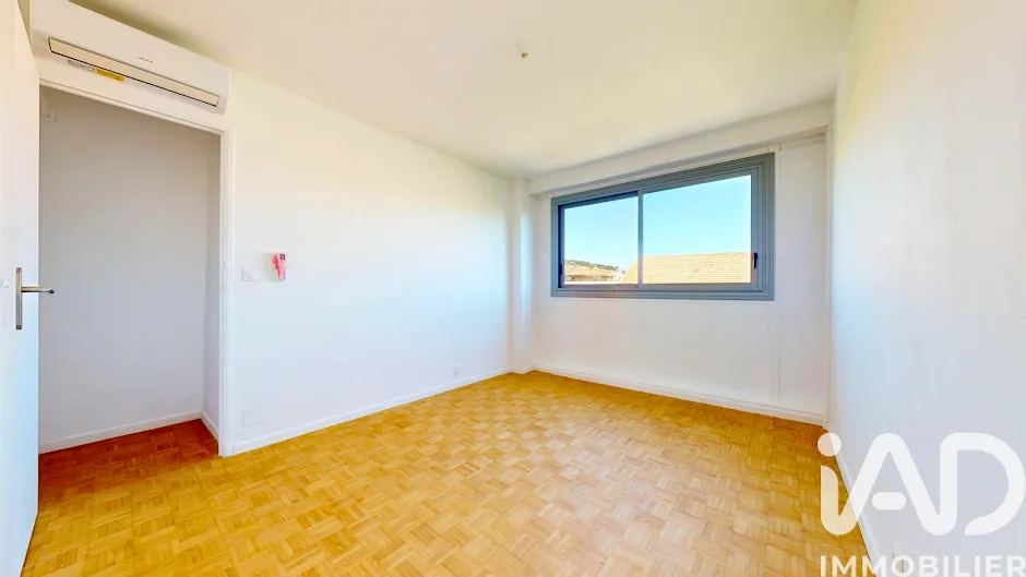 other_room
