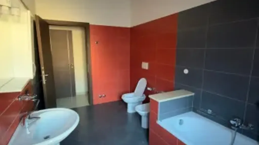 Bagni - Spacious Rental Flat near Centre in Dronero