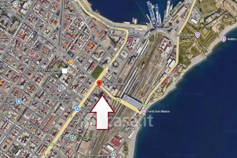 Fully Furnished Flat in Messina Centre