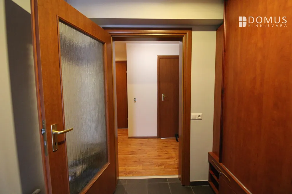 Entrée - Spacious Stone House with Garden in Põltsamaa