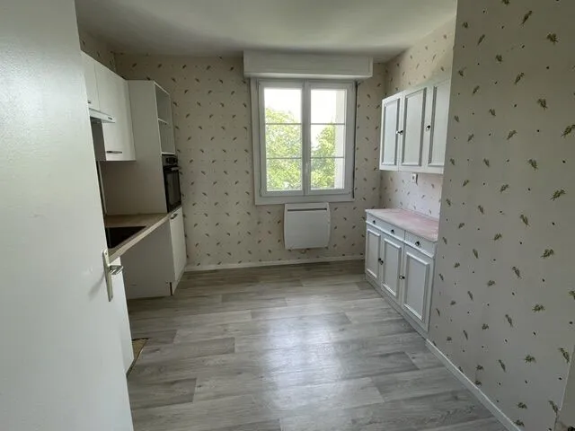 Cuisine - Appartement T3 avec Ascenseur et Parking en Centre-Ville