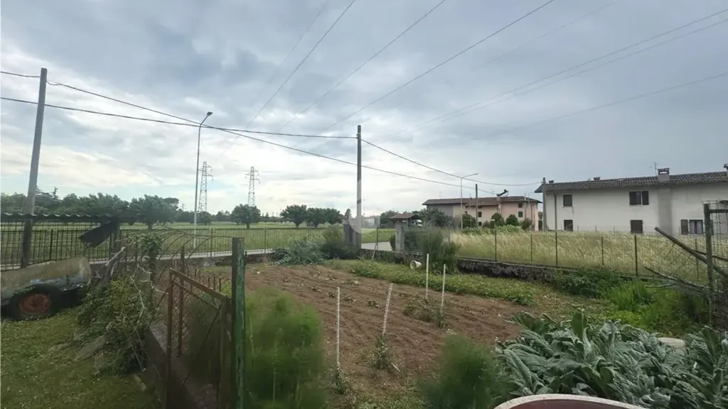 Jardin - Rustic Property with Garden in Udine