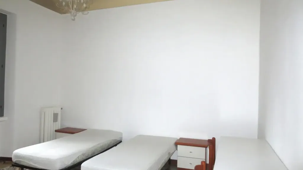 Chambres - Rearranged Apartment with Balcony in Milan