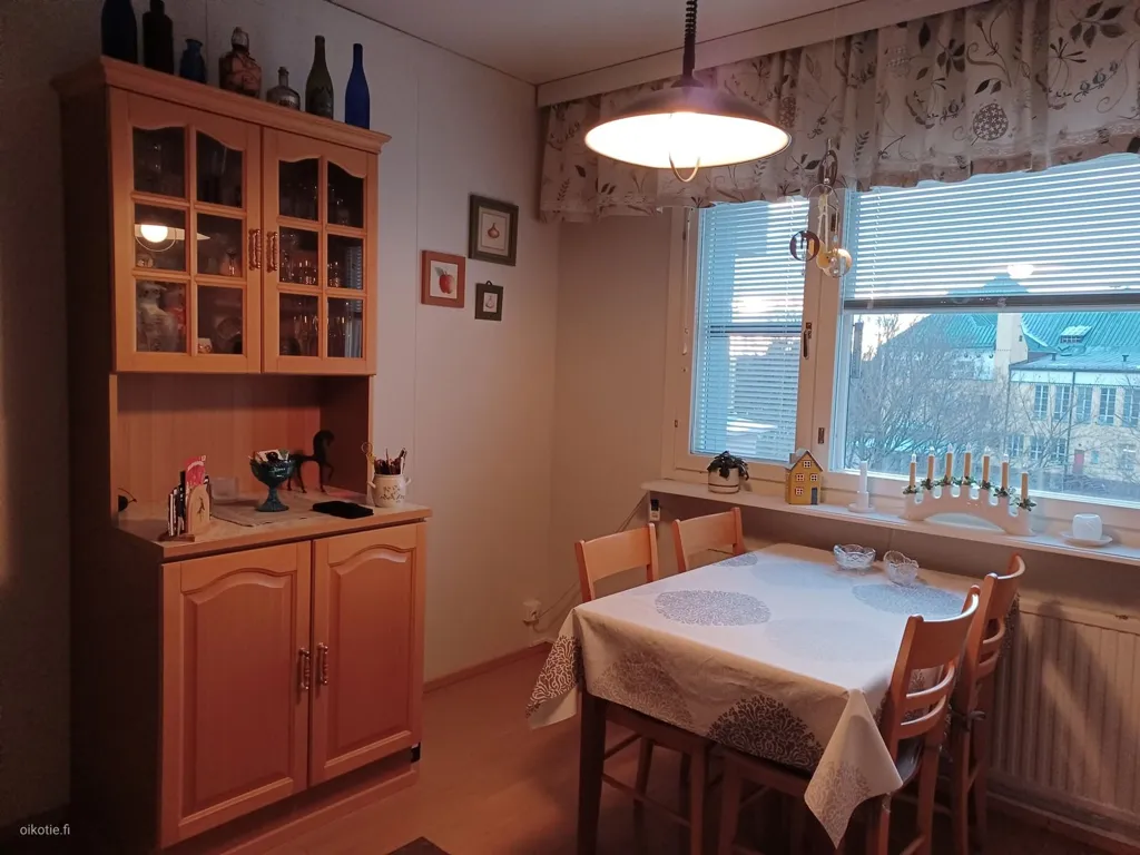Salle à manger - 5th Floor Apartment with Balcony in Kotka
