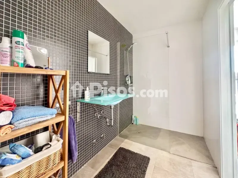 Bathrooms - Chalet with Pool in Ca'n Picafort, Mallorca
