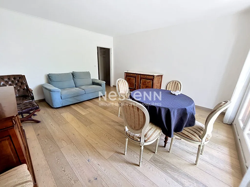 Elutuba - Bright 3-Bed Flat with Balcony in Issy