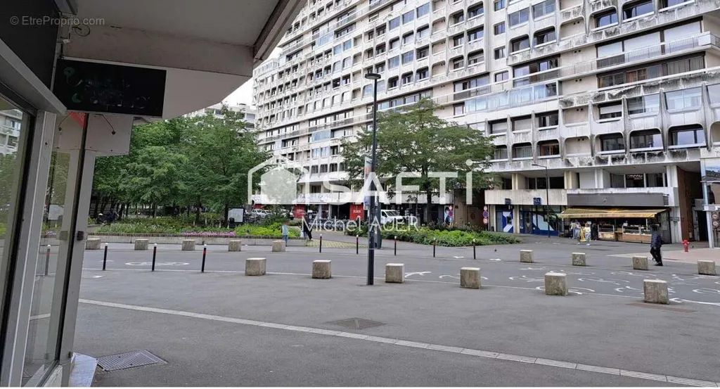 Rõdu - Service Business in Central Rennes
