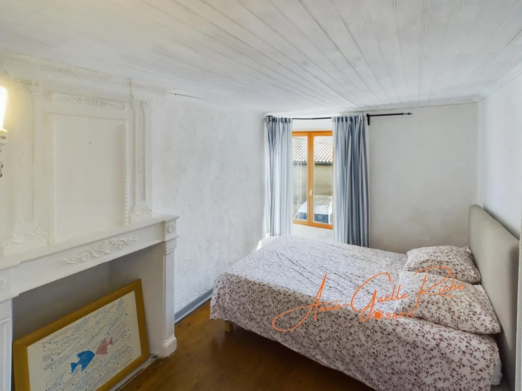 Chambres - Maison Charentaise avec Gîte et Piscine à Semoussac