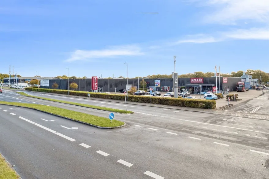 Extérieur - Retail Unit with High Visibility in Esbjerg Ø