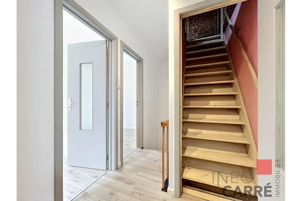 hallway_entrance