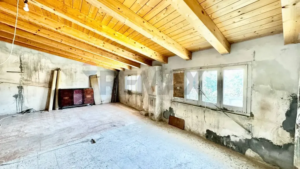 Pièces - Independent House with Terrace in Thiesi