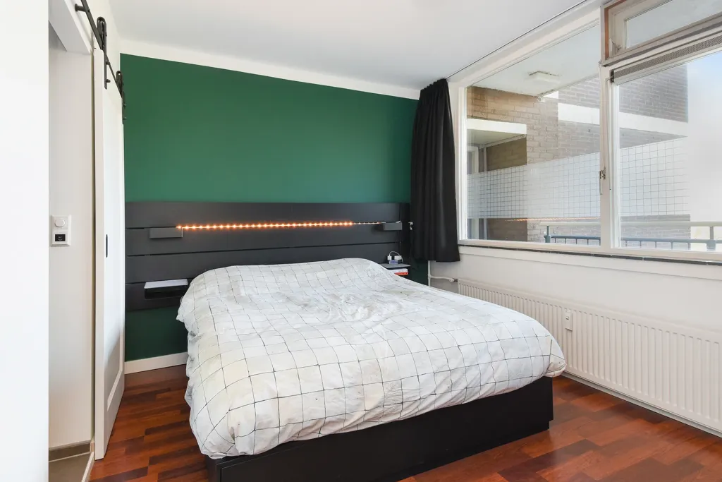 Magamistoad - Modernised Flat with Terrace in Essesteijn