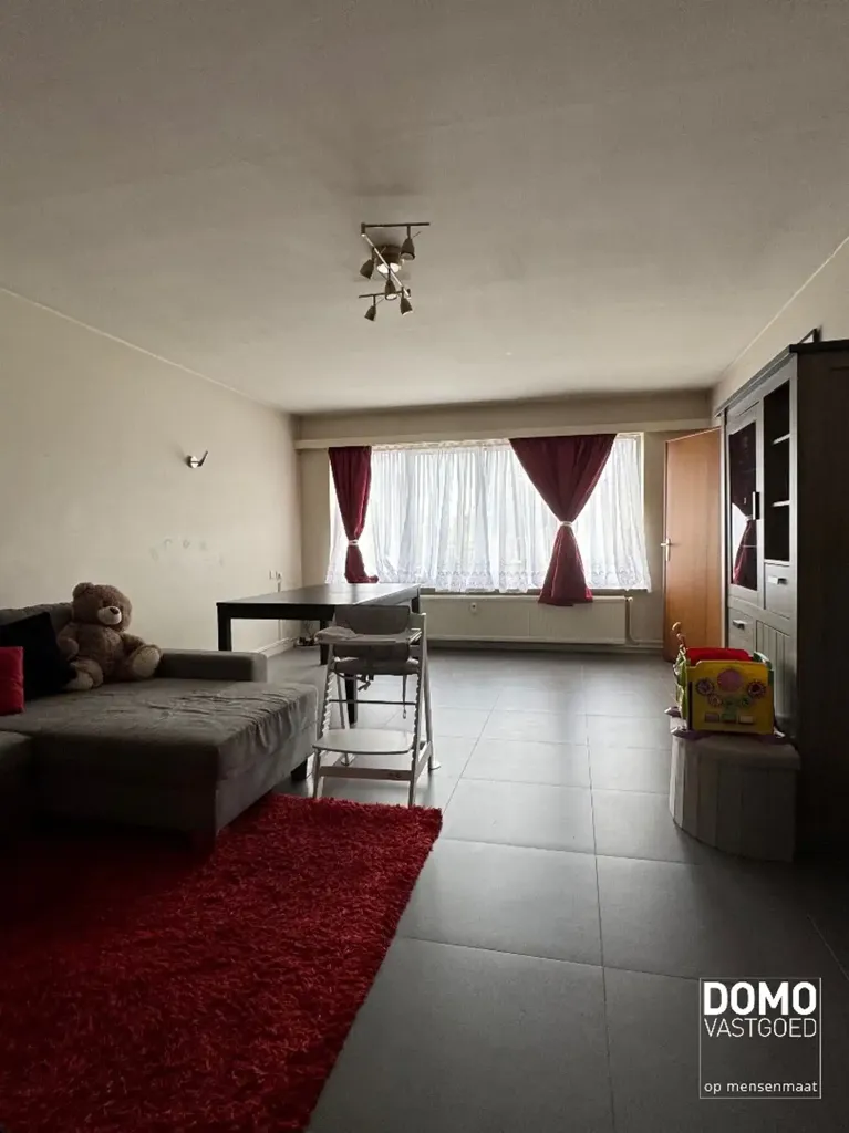 Séjour - Appartement Lumineux avec Terrasse à Beringen