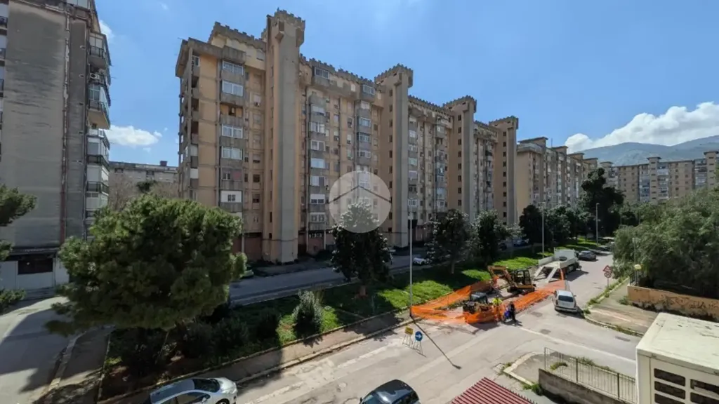 Extérieur - 5-Room Apartment with Balcony in Palermo