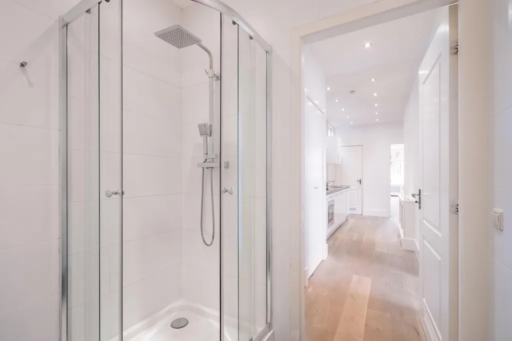 Salles de bain - Ground-Floor Apartment with Basement in Scheveningen-Dorp
