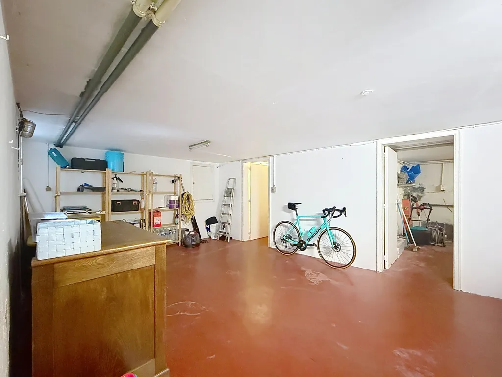 Garage - Villa avec Jardin à Sint-Andries